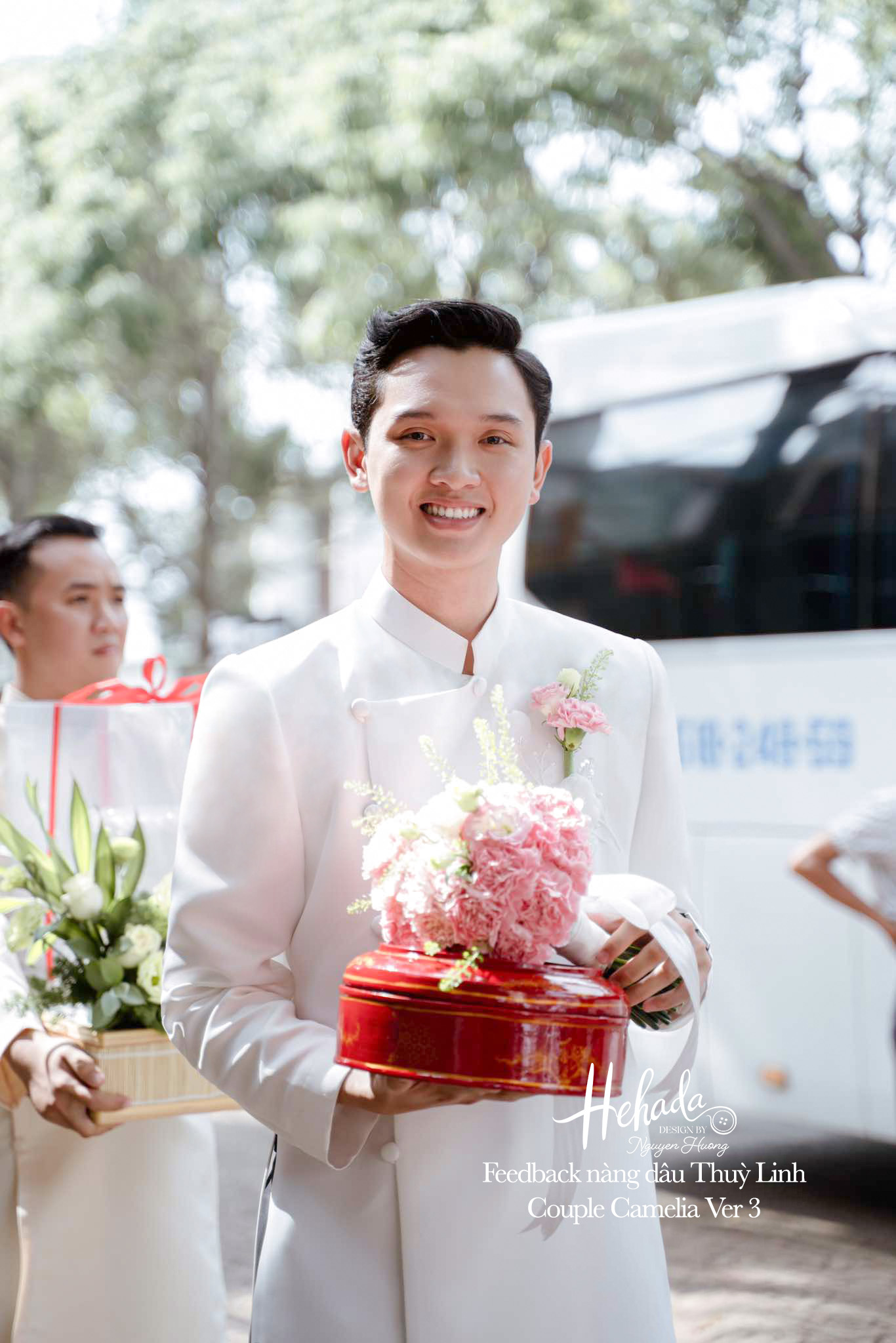 Feedback áo dài chú rể màu trắng