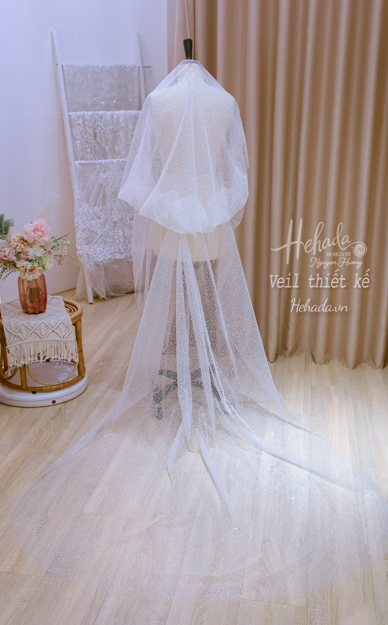 Veil nhún Kim Tuyến 2