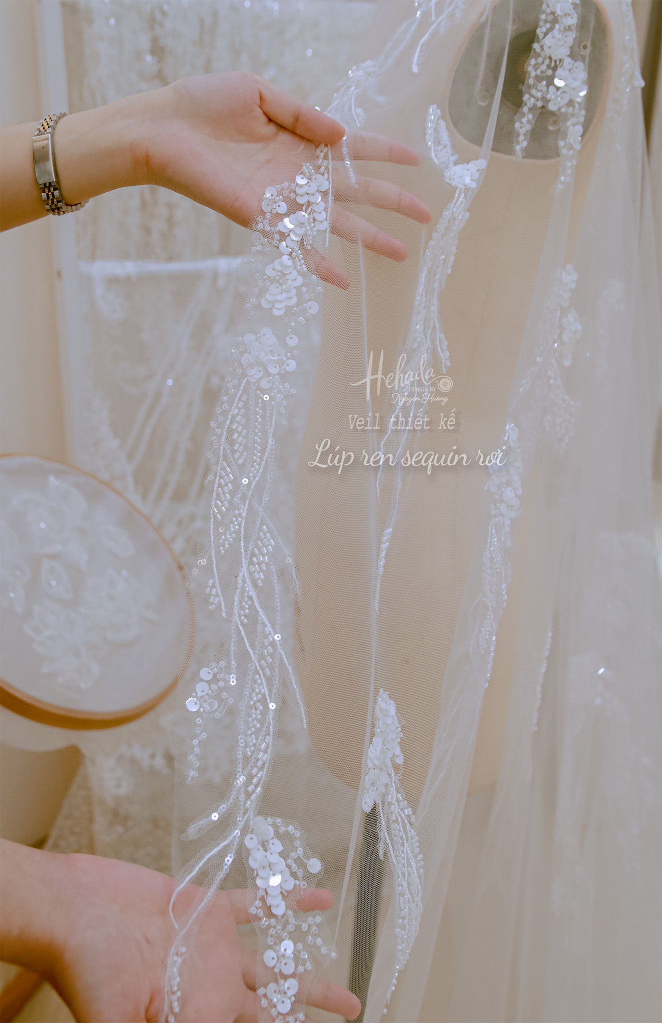Lúp ren sequin rơi 26