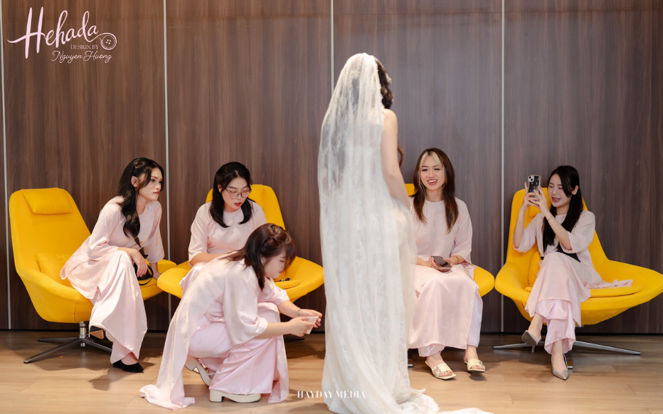 áo dài phù dâu màu hồng
