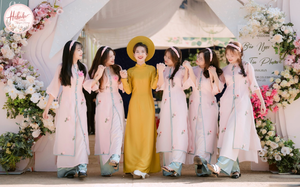 chọn mấn cô dâu