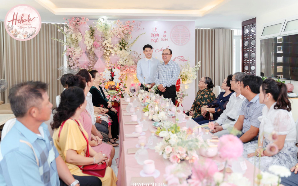 lễ dạm ngõ truyền thống