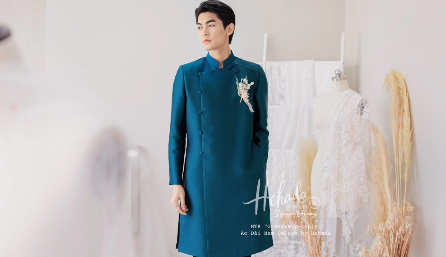 ao-dai-chu-re-green-navy