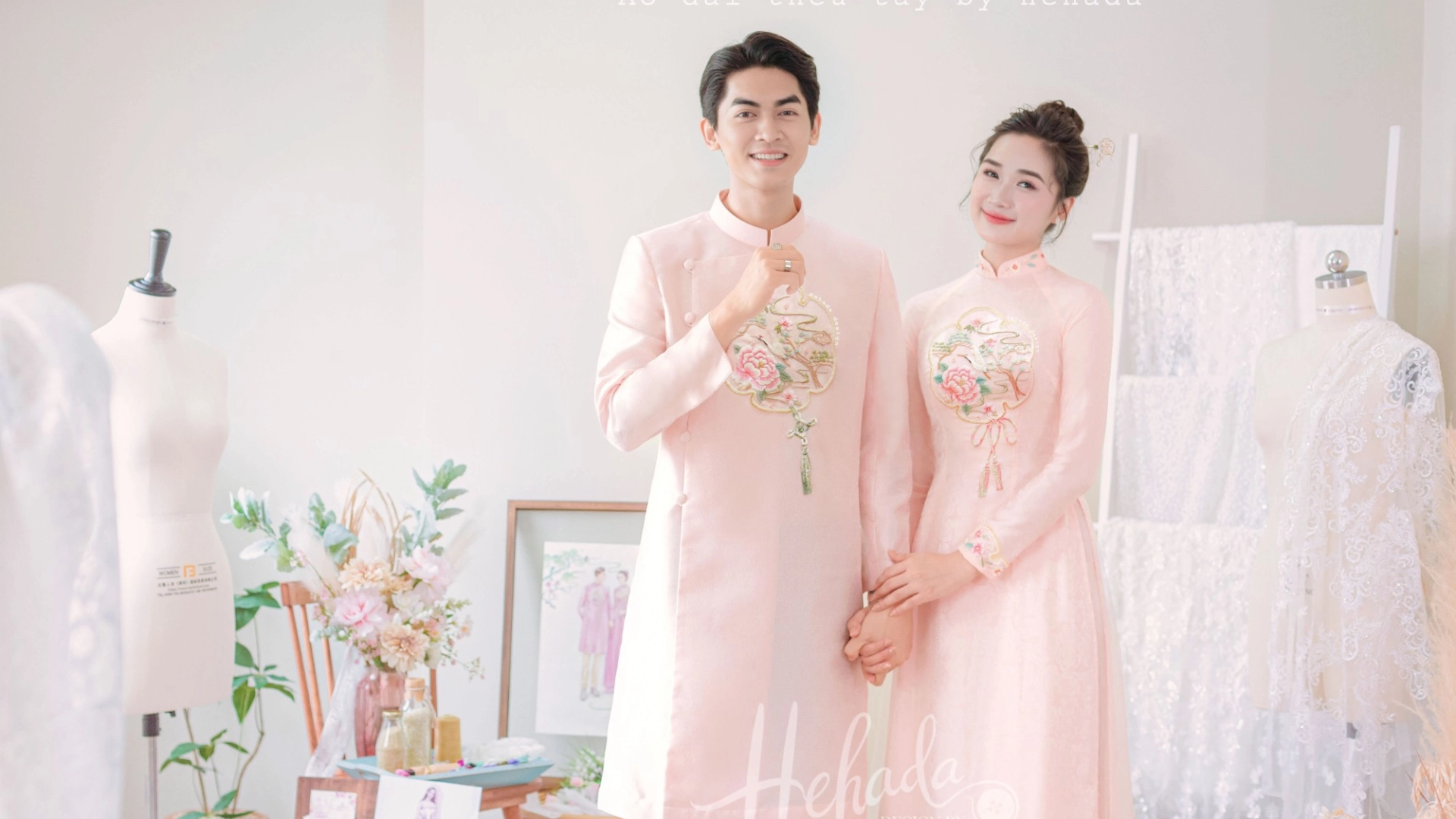 ao-dai-nam-phien-ngoc-hong