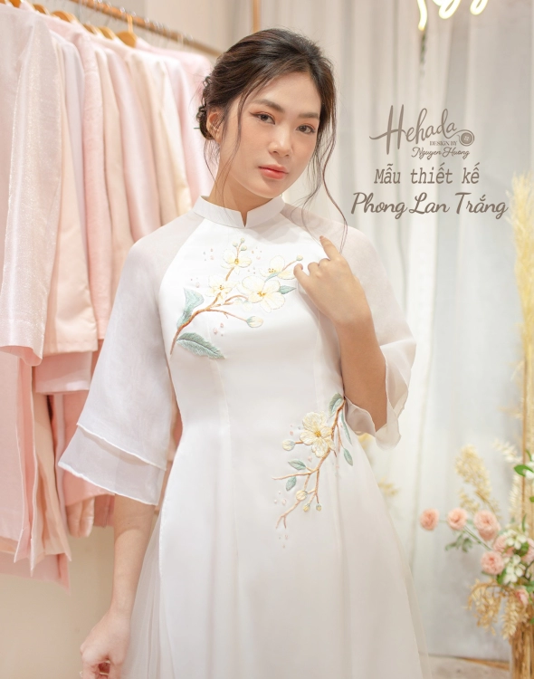 ao-dai-phong-lan-trang