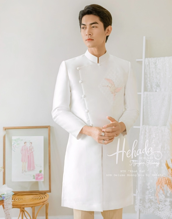 ao-dai-chu-re-khue-hac-pha-le