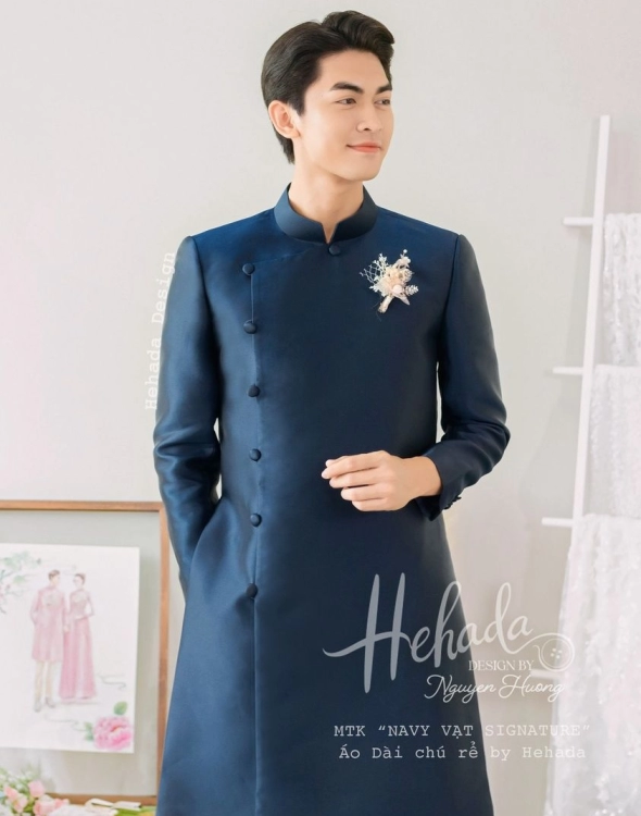 ao-dai-chu-re-xanh-navy