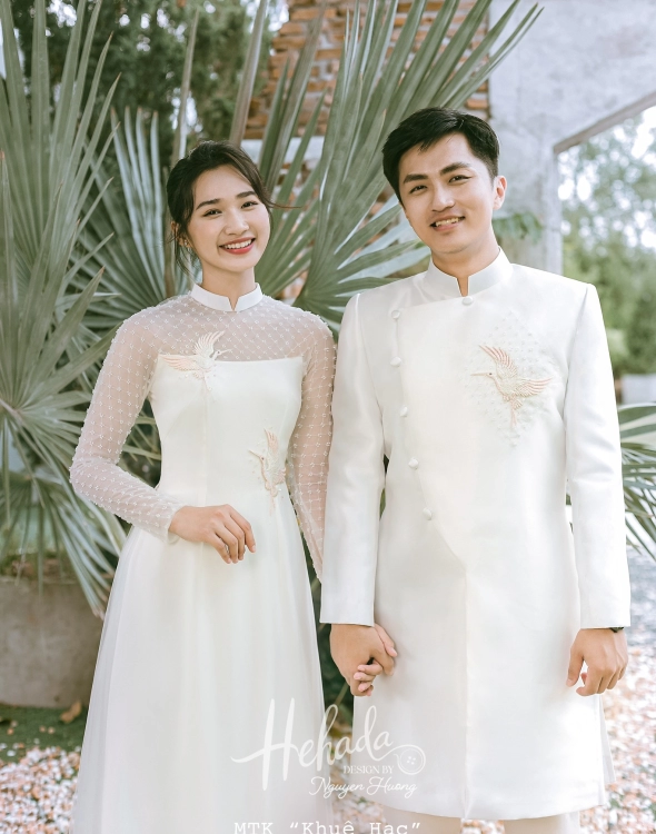 ao-dai-nam-khue-hac