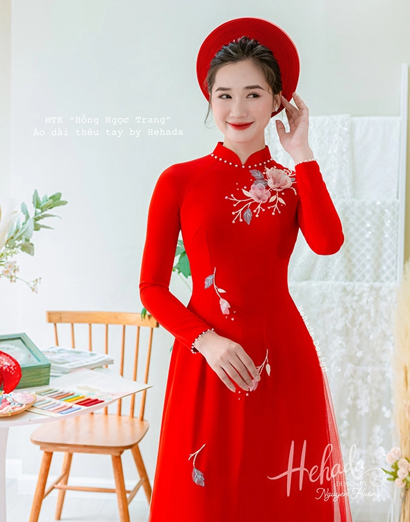 ao-dai-cuoi-ngoc-hong-trang