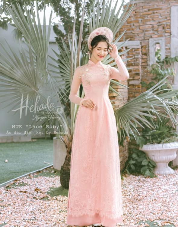 ao-dai-lace-ruby