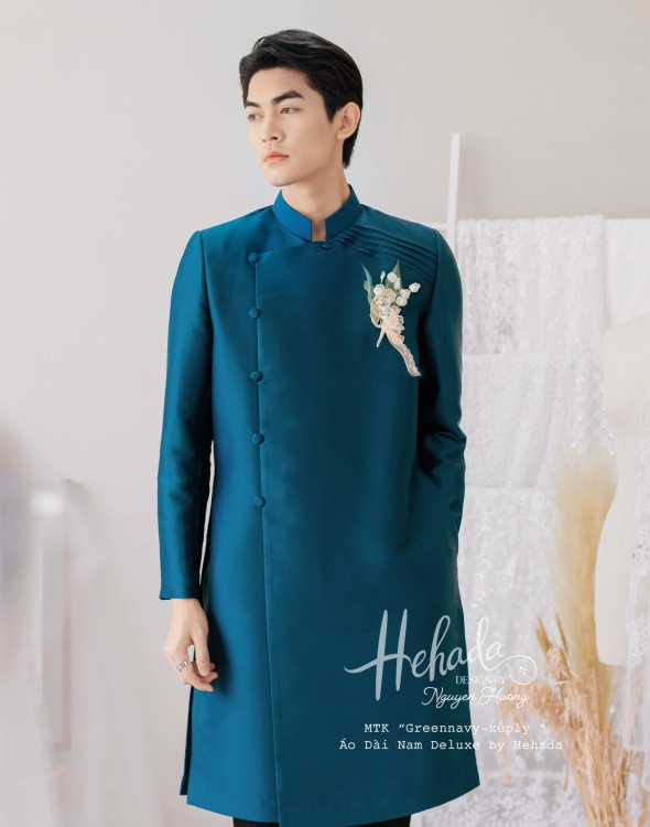 ao-dai-chu-re-green-navy