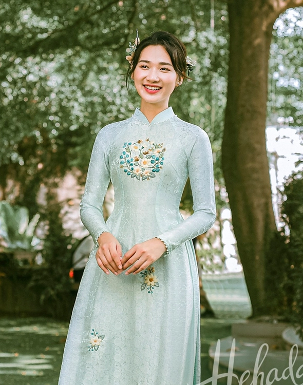 ao-dai-cuoi-daisy-mint-1