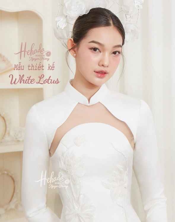 ao-dai-white-lotus